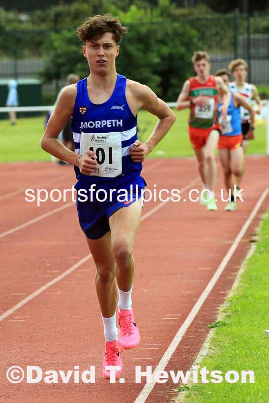 Mens under-17s 3000 metres, 2023 Northern Under-13s, Under-15s and Under-17s, Middlesbrough.  Photo: David T. Hewitson/Sports for All Pics